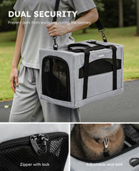 Pecute internal safety strap keeps tiny pets safely secured inside.