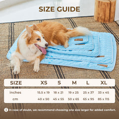 Pelsbarn durable, washable cover makes cleanup quick after outdoor use.