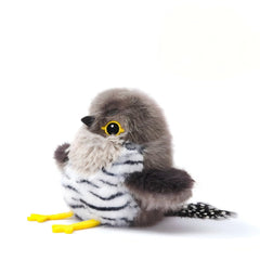 Petgravity Flapping Bird Toy close-up shows lifelike plumage for engaging interactive play.