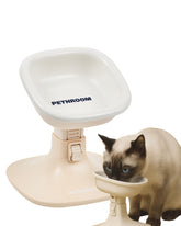 PETHROOM Well Fit stand closeup shows sturdy base for stable meals