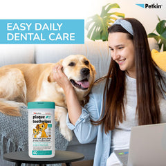 Petkin dental wipes cap removed, ready to wipe a pet's teeth.