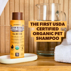 Petsmont Dream Bubbles label shows fragrance-free formula for sensitive skin.