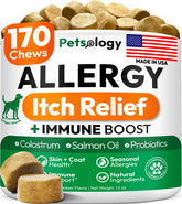 Petsology Dog Allergy Relief Chews bottle, easy dosing and storage.