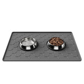 Pieviev raised-edge pet bowl mat supports clean mealtimes and prevents spills.