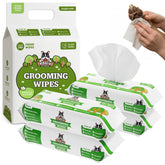 Pogi's Dog Wipes packaging showing green tea scent for quick grooming.