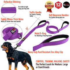 Primal Pet Gear traffic padded handles provide comfortable grip on long strolls.