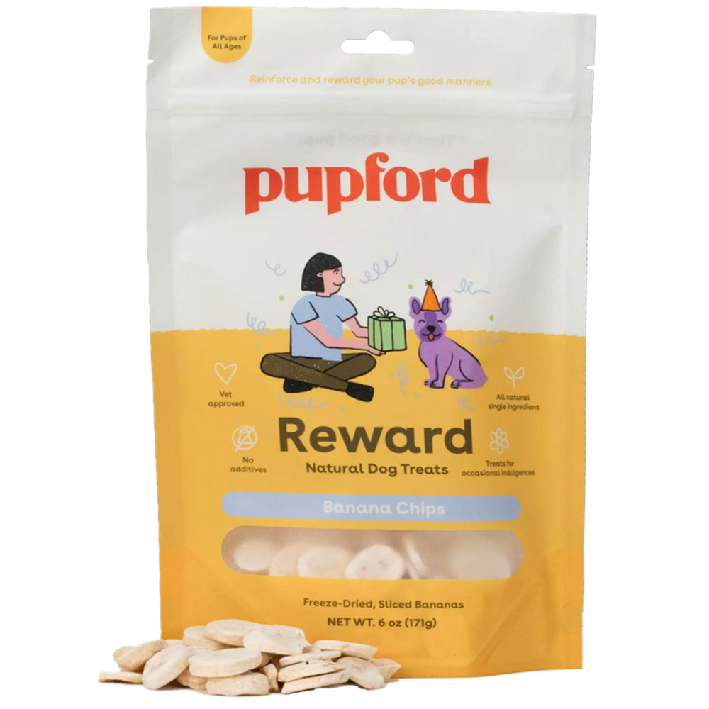 Pupford freeze-dried banana chip pack in a 6 oz bag for on-the-go rewards.