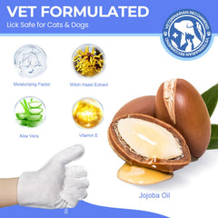 PUPMATE glove wipe used during a cat grooming session with gentle care