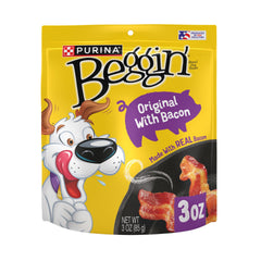 Purina Beggin' Strips Original Bacon dog treats in pack of six with appealing scent.