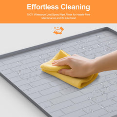PUWANJILI pee pad holder uses airflow grid to speed absorption under pads.