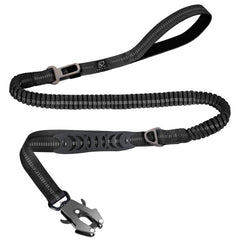 Raipult frog clip on tactical leash; secure 360° rotation for tangle-free walks.
