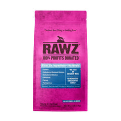 Rawz Salmon and Dehydrated Chicken & Whitefish kibble closeup, protein-rich bite for cats
