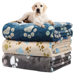 Rezutan blanket on a gray dog bed for warm 41x31 inch coverage