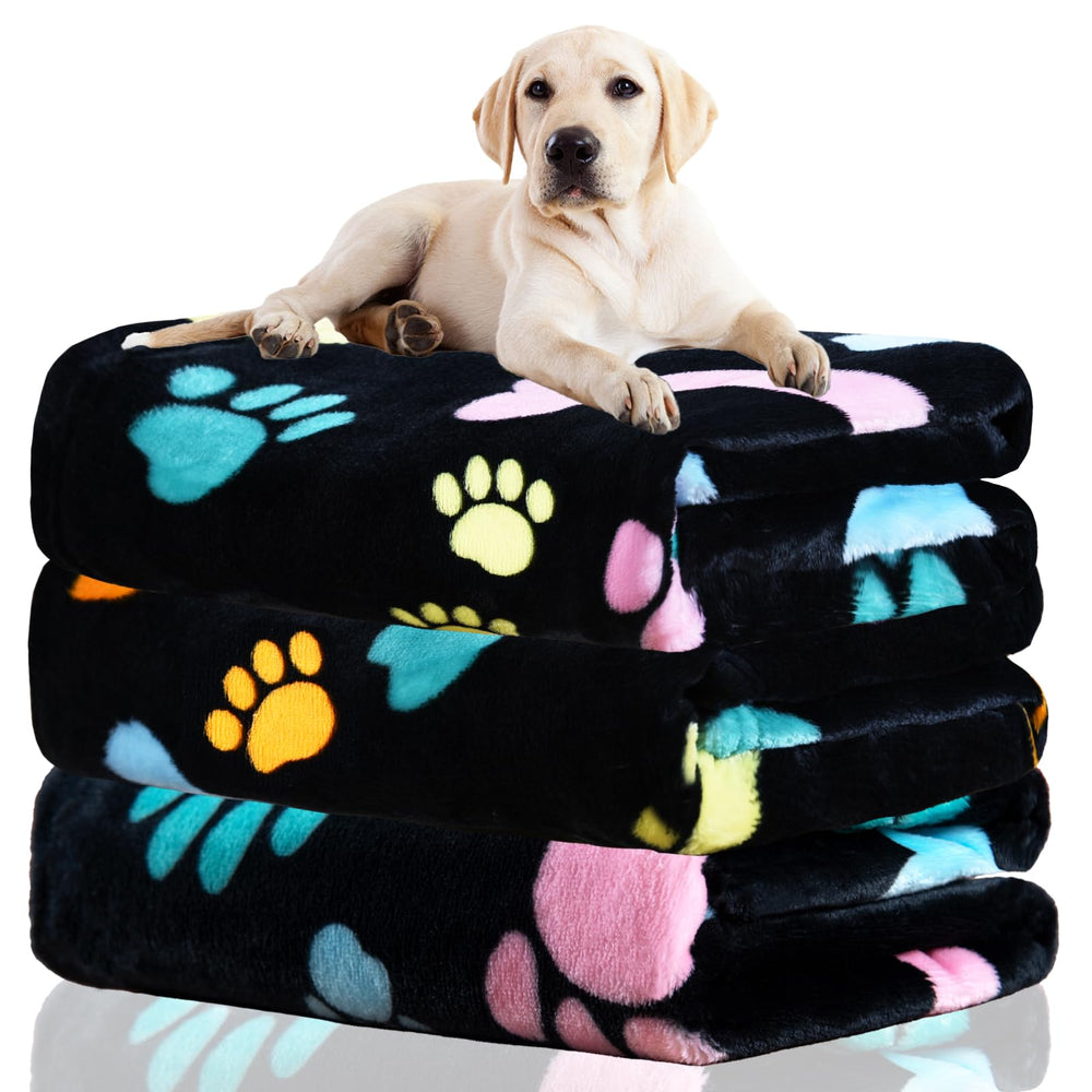 Rezutan dog blanket full view showcasing plush softness for pets.