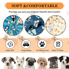 Rezutan pet blanket with paw pattern, ideal for kennels and crates.