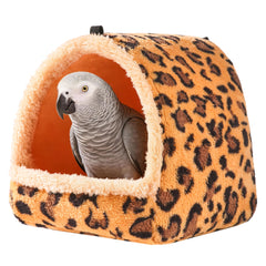 Rodizoo large winter-warm bird nest house interior; spacious shelter for large parrots.