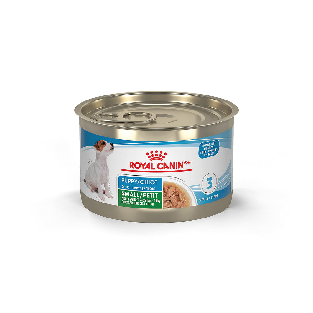 Royal Canin Small Puppy Wet Food pour β easy feeding during mealtimes.