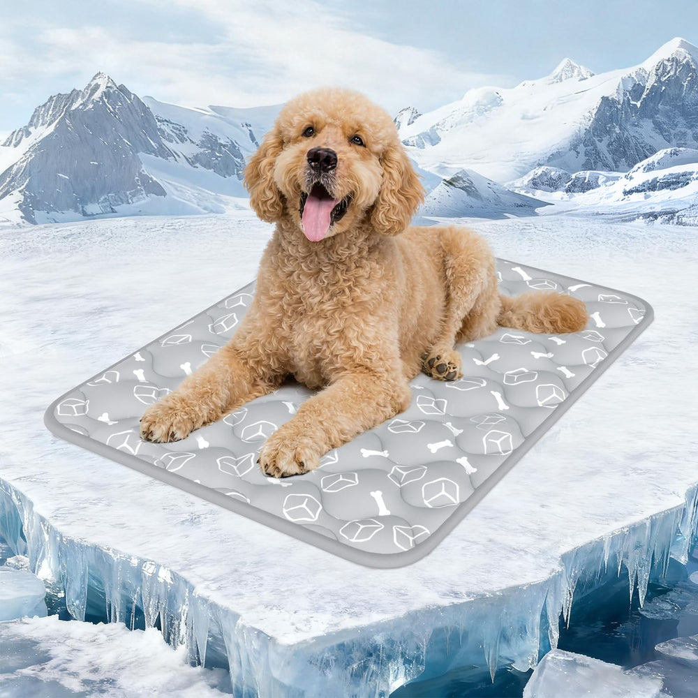 Rywell Dog Cooling Mat 2.0 grey panel shows cooling surface for large dogs
