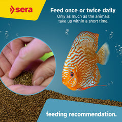 Serving dish image highlighting ready-to-feed granules for discus care.