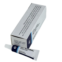GÜLLÜOĞLU Eye Cream application on dog eye-area with smooth glide