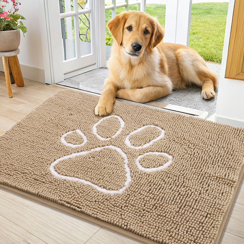Smiry dog door mat muddy paws closeup shows absorbent chenille texture and comfort.