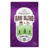 Stella & Chewy's Raw Blend Poultry Kibble in a bowl offers balanced flavor