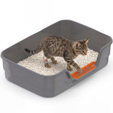 Suhaco low-entry litter box exterior view showing spacious interior for large cats.