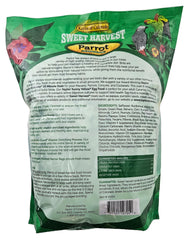 Sweet Harvest triple-cleaned-seed-mix keeps the feeding area cleaner and fresher.