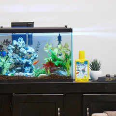 Tetra AquaSafe Plus bioextract formula boosts beneficial bacteria for clearer water