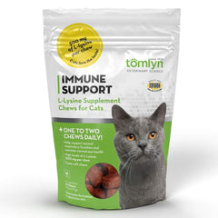 Tomlyn Immune Support daily lysine chews for cats, front view, supports eye and respiratory comfort