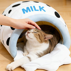 TOYSBOOM Covered Cat Bed with soft cushion for plush naps
