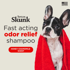 TropiClean Skunk Odor Control Shampoo lather demonstrates cleansing action
