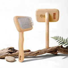 UTEE Slicker Brush with angled pins for gentle de-matting on dogs and cats.