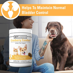 Dog image with Vet Classics Cranberry Comfort indicating urinary health support.