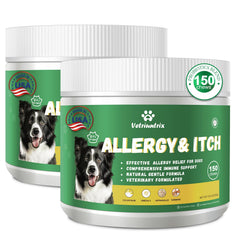 Vetriuntrix Dog Allergy Relief Chews bottle showing chicken flavor for itch relief