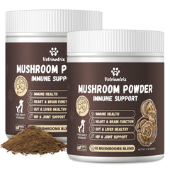 Vetriuntrix Turkey Tail bottle with 10 mushroom blend for dog health.
