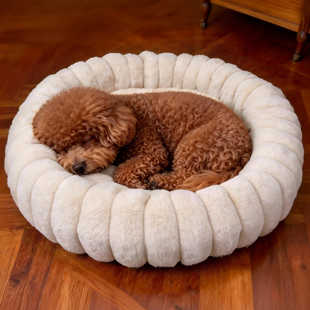 Vhen When Donut Bed top view, plush faux fur comfort for cozy small-pet.