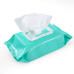 Wags & Wiggles wipes for folds and body; soft texture lifting dirt without tearing.