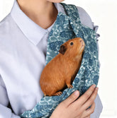 WANGYANXIN guinea pig carrier sling in blue offers secure, hands-free transport