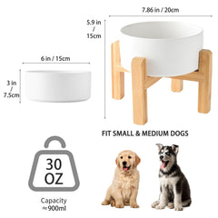 Welloyed non-slip pad keeps the bowl steady and floors protected.