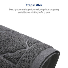WePet mat with flexible coils brushing Kitty’s paws after use