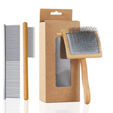 Werduoland ergonomic slicker brush with wooden handle for gentle grooming sessions
