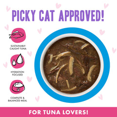 Weruva B.F.F. OMG gravy close-up highlights tender tuna and chicken pieces