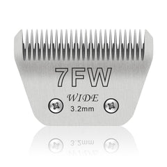 YAZIYIR 7FW wide blade cutting a 1/8 inch trim on a large dog.