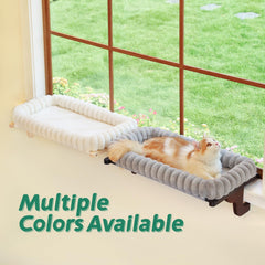 Zakkart SnugCloud four-sided bolster bed offers a cozy lounging nook.