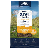 ZIWI Peak air-dried chicken cat food bag emphasizes grain-free recipe and purity.