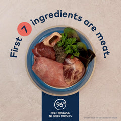 ZIWI Peak chicken chunks illustrate protein-rich pieces cats crave.