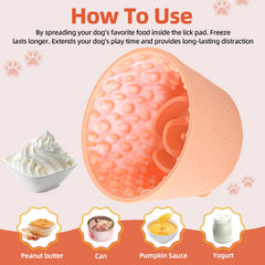 ZOURYNUA dog bowl with suction cups prevents tipping during use.