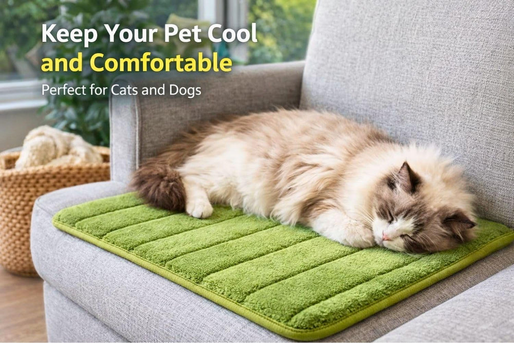 2ME Washable Pet Bed Mat in khaki simplifies cleaning and rotation for outdoor use.