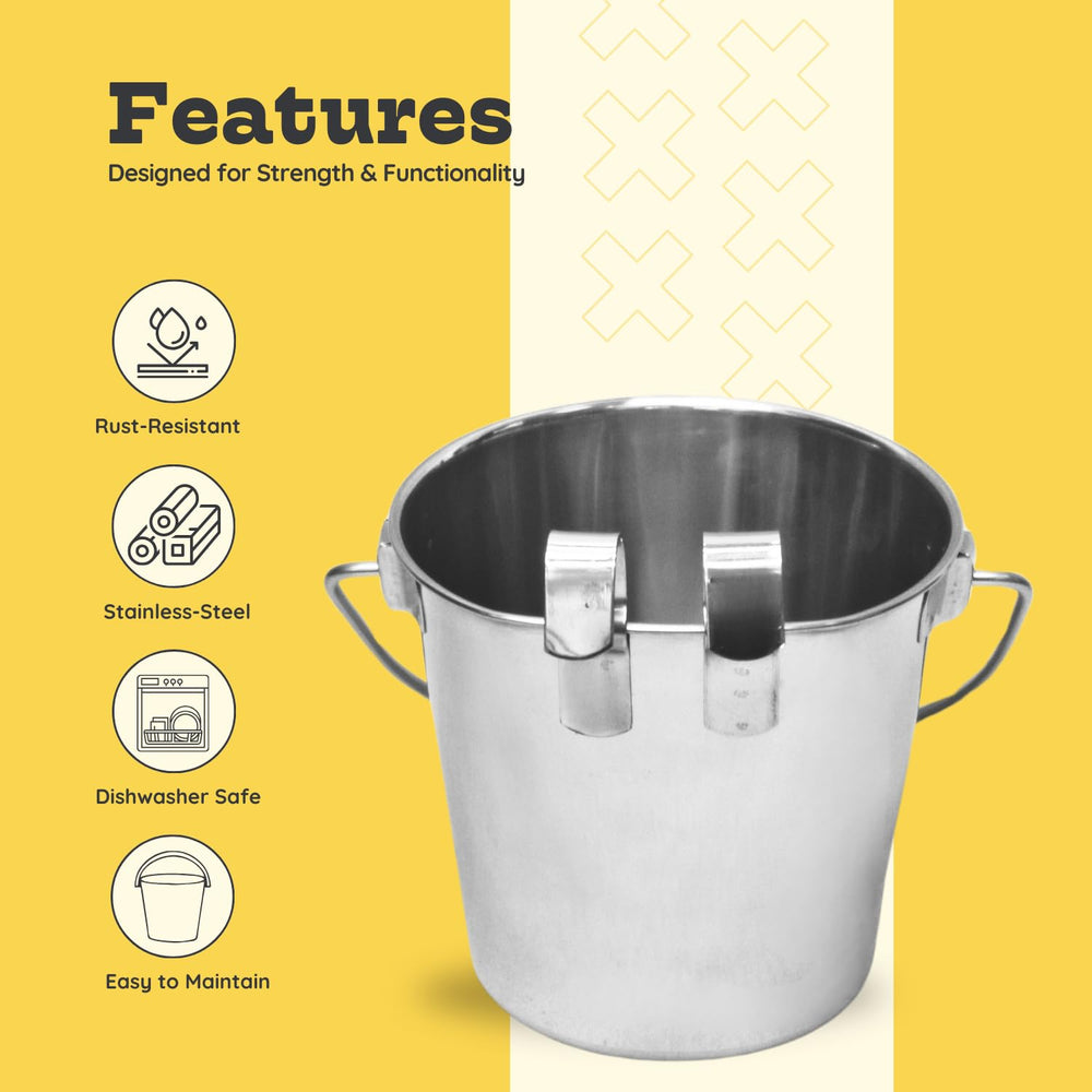 AASPIRE PETS two-quart capacity for small to medium pets during meals and water.